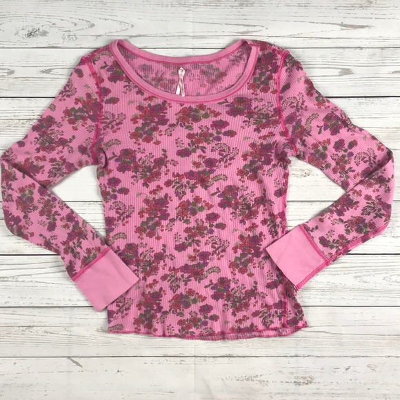 Free People Tops - We the Free People Washed Floral Baby Tee Thermal